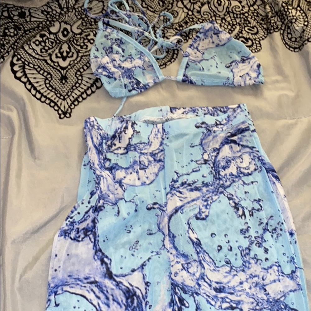2 piece set